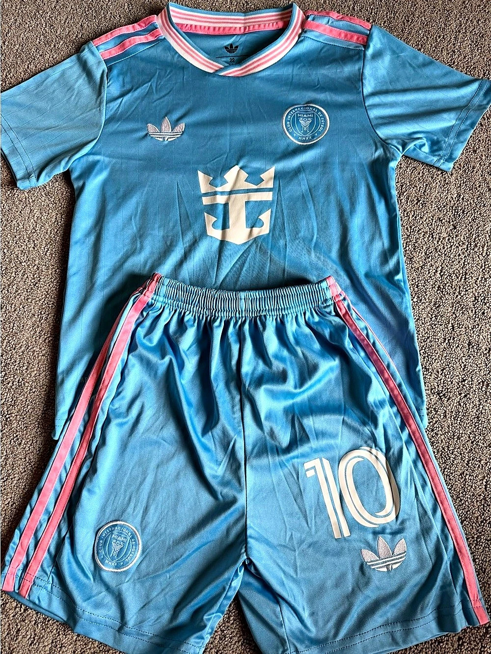 Youth Adidas Messi Soccer Set